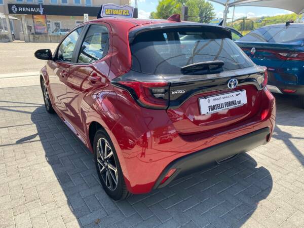 Toyota Yaris - immagine 3