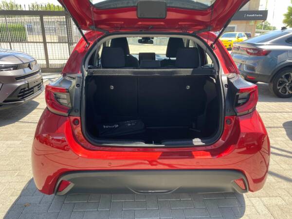 Toyota Yaris - immagine 5