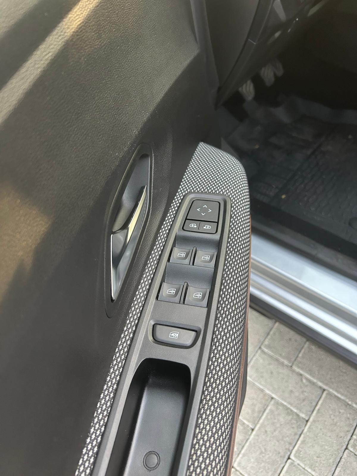 Dacia Sandero Stepway Comfort - immagine 6