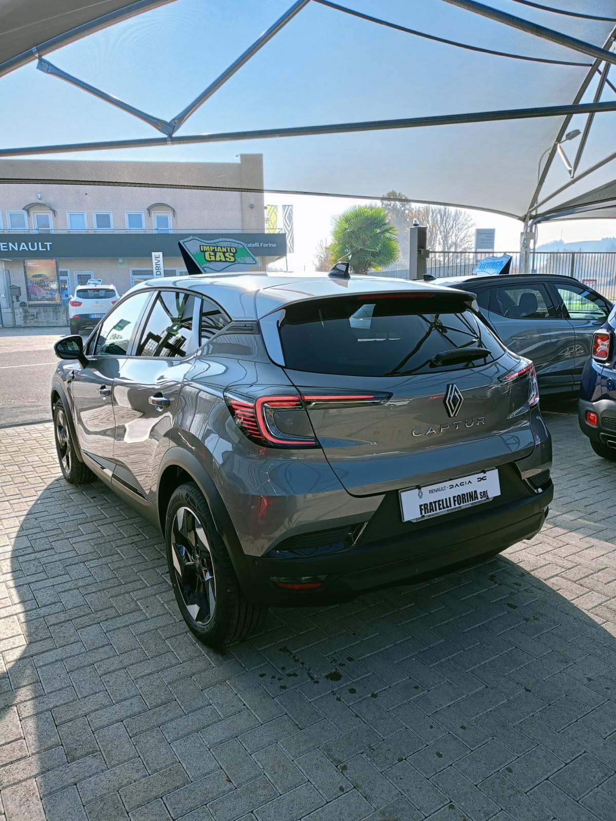 Renault Captur Techno - immagine 3