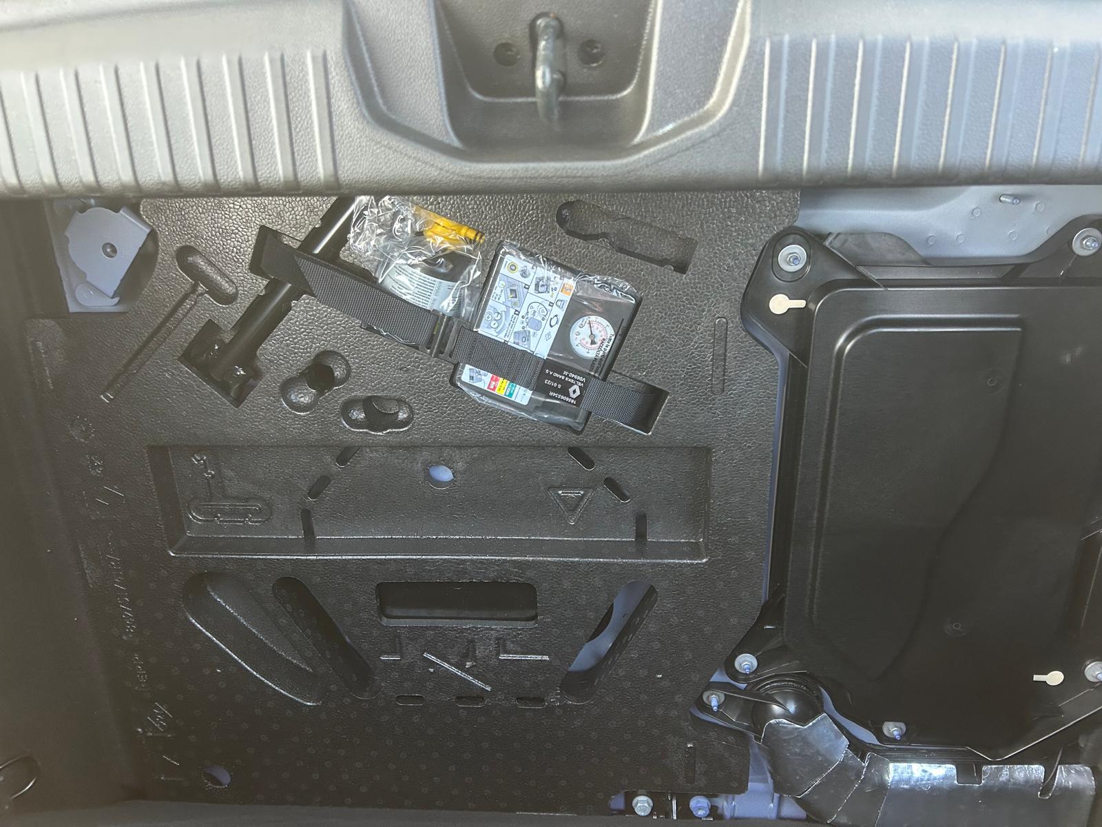 Renault Clio Esprit Alpine - immagine 5