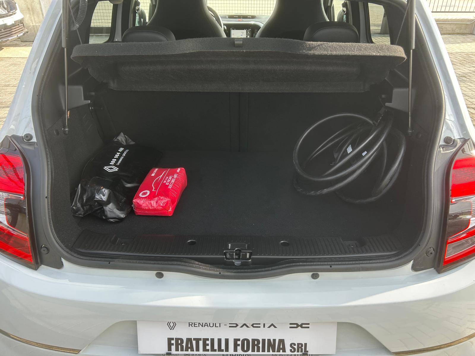 Renault Twingo Electric E-tech Urban & Night - immagine 10