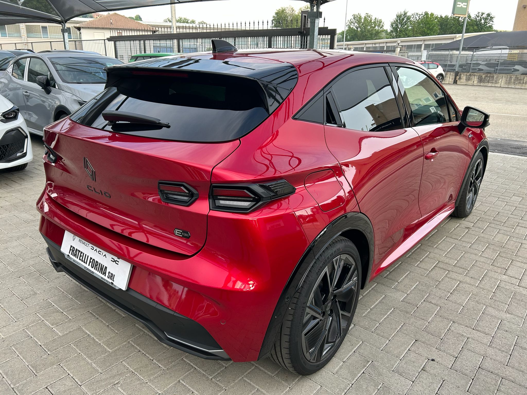 Renault Clio Alpine - immagine 9