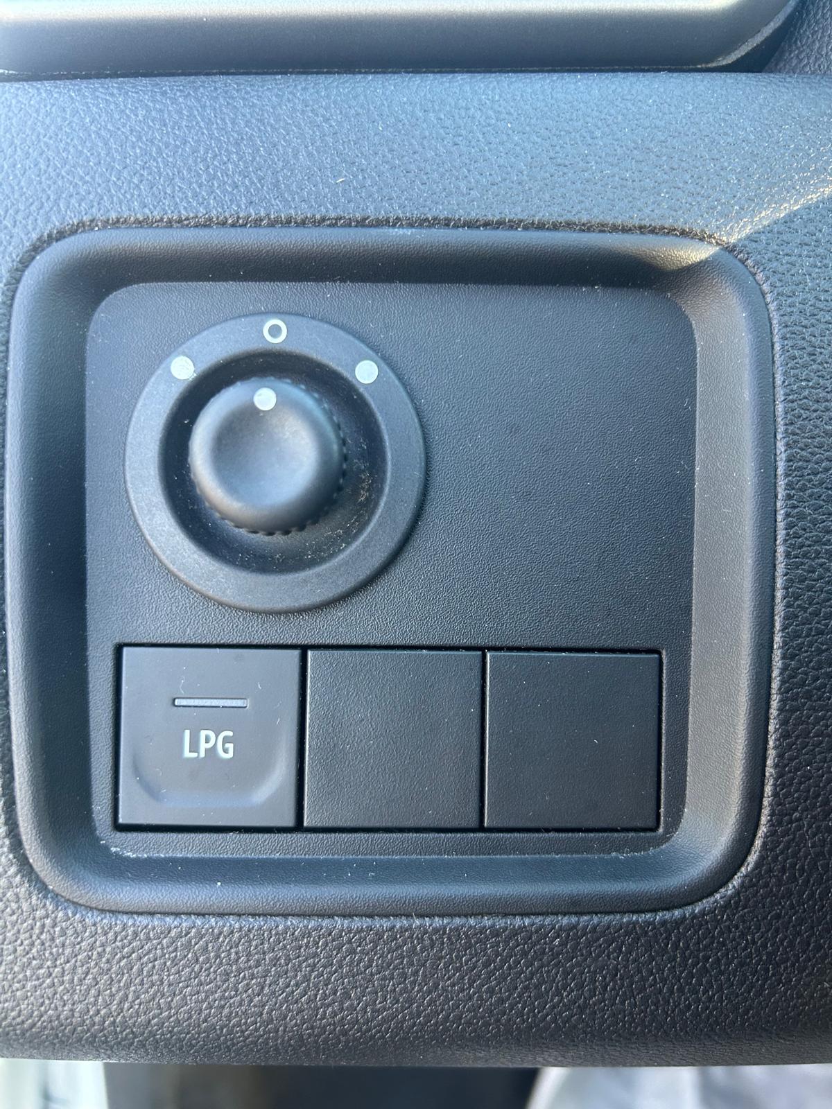 Dacia Duster Expression - immagine 3