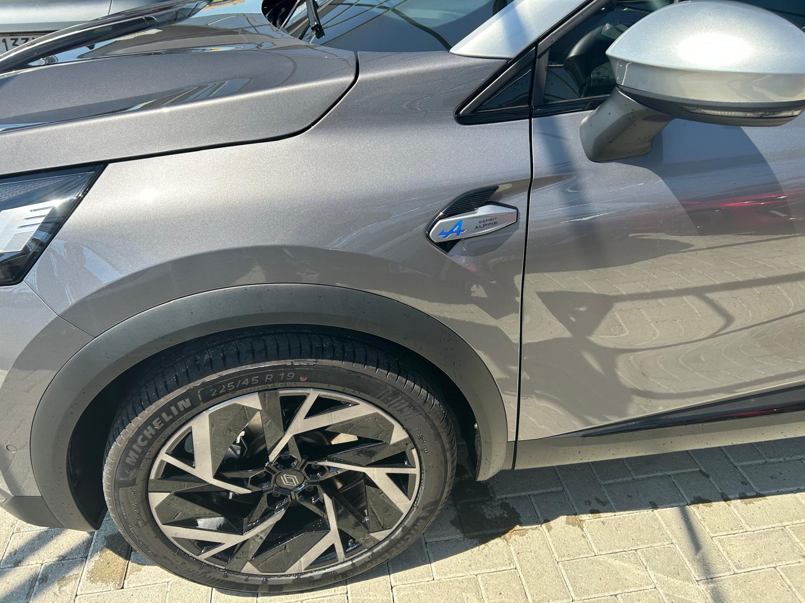 Renault Captur esprit Alpine - immagine 5
