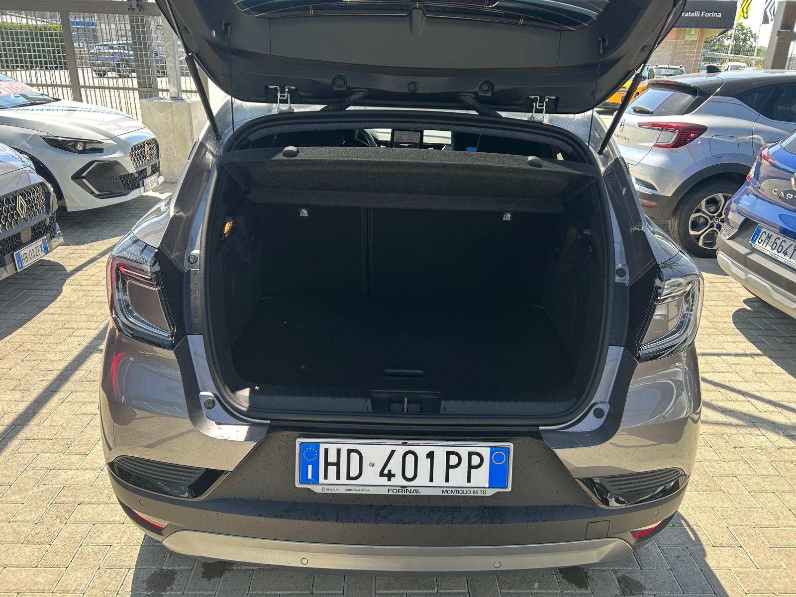 Renault Captur esprit Alpine - immagine 3