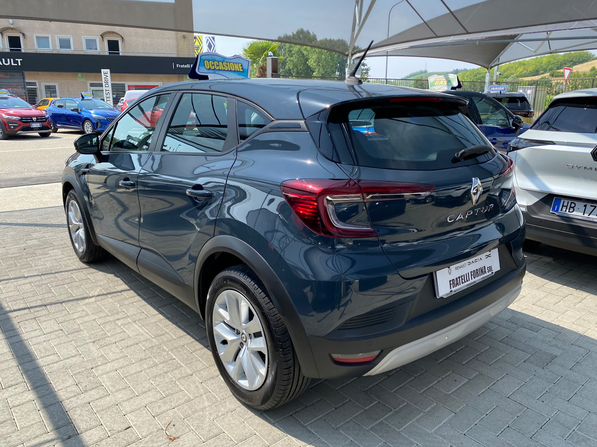 Renault Captur Equilibre - immagine 7