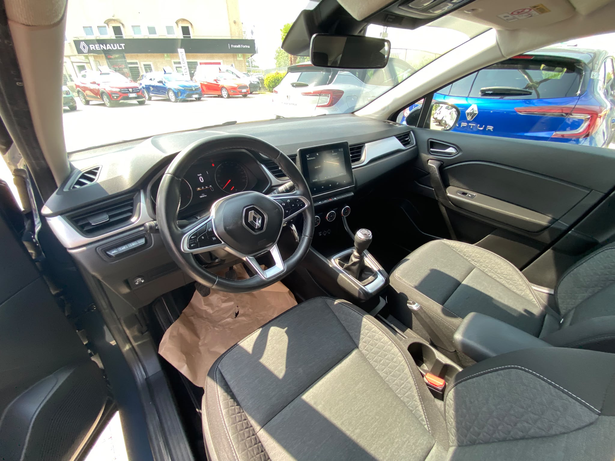 Renault Captur Equilibre - immagine 2