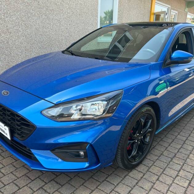 Ford Focus St-line