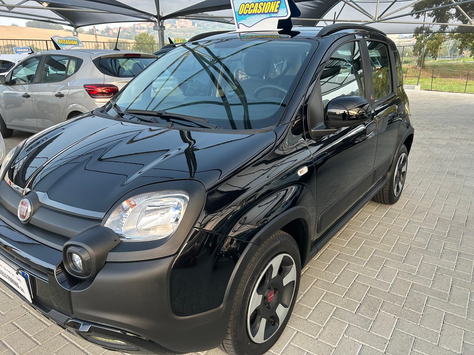 Fiat Panda Hybrid City cross