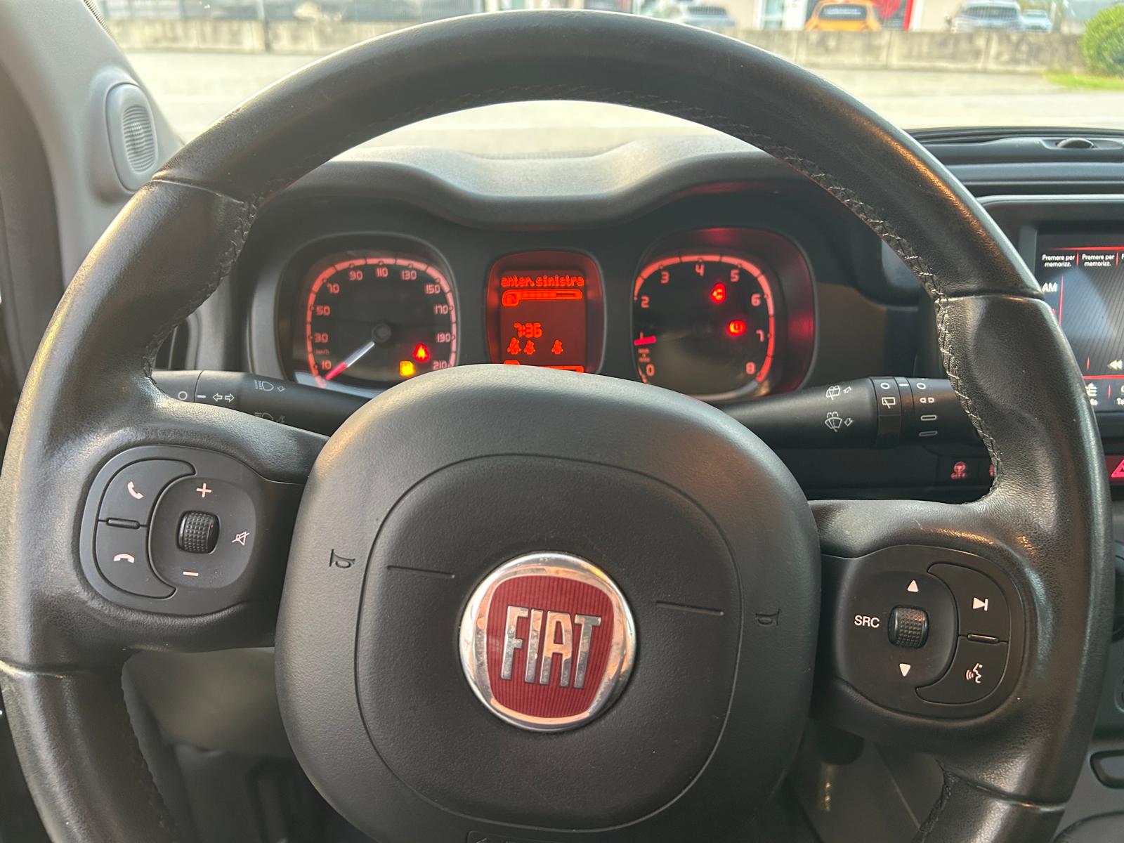 Fiat Panda Hybrid City cross - immagine 11