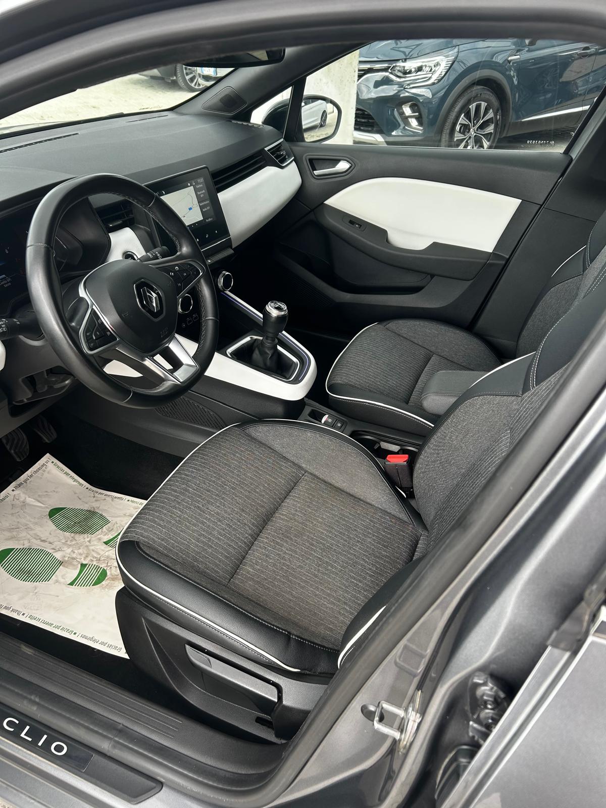 Renault Clio Intense - immagine 8